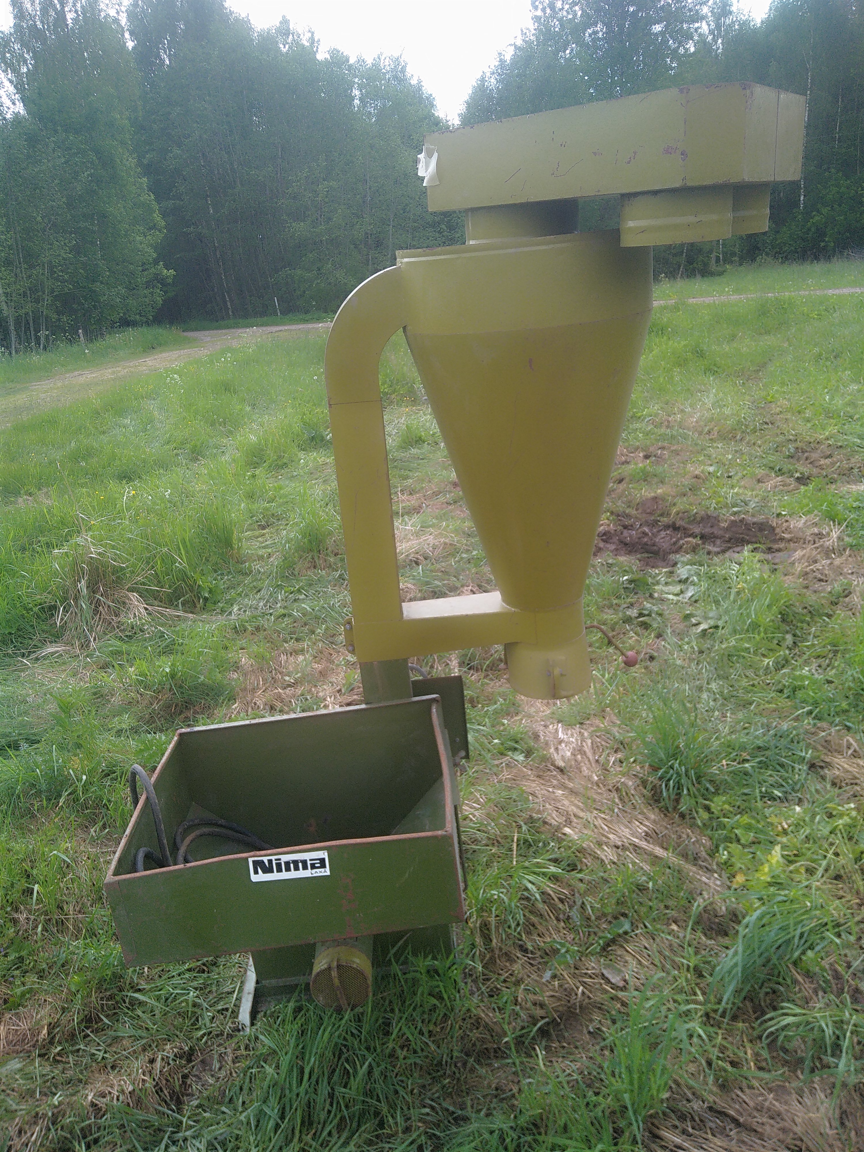 Elektriskās 3fāzu graudu dzirnavas ar ciklonu