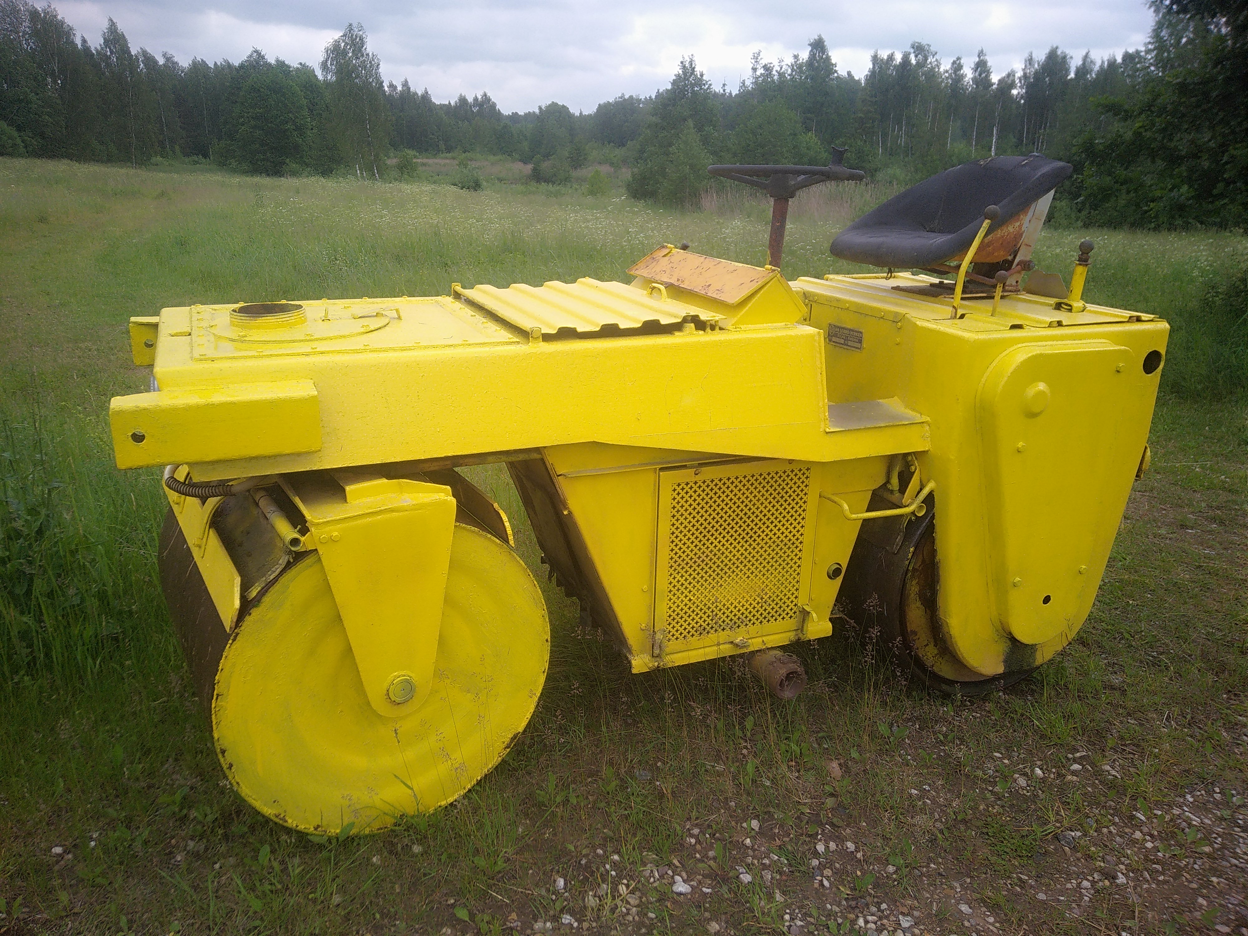 Ceļa rullis dīzelis 1,5t